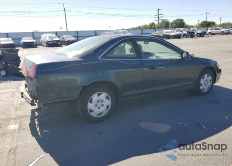 2000 Honda Accord Lx z USA, uszkodzony, nr VIN 1HGCG2240YA022401